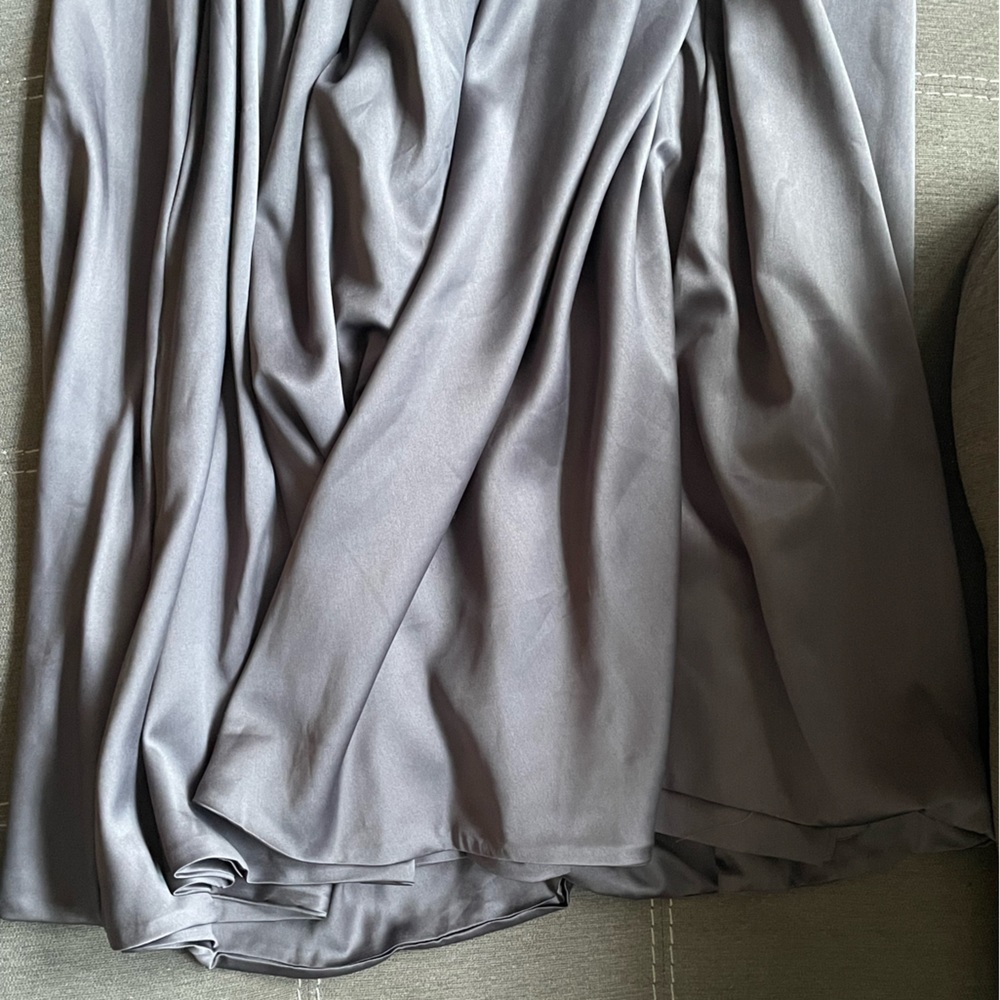 Satin maxi skirt - Picture 3 of 5